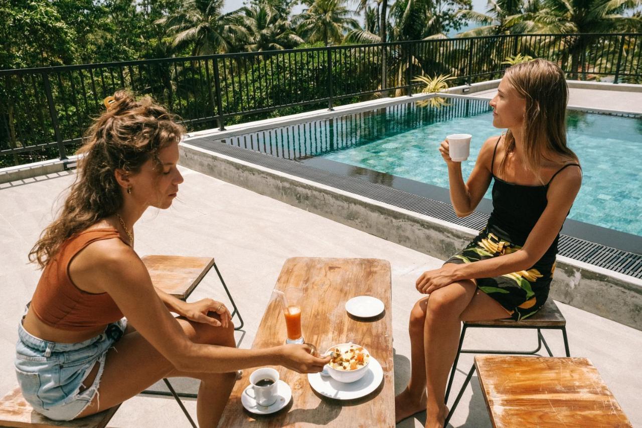 The Atrium Hiriketiya Hotell Dikwella Eksteriør bilde
