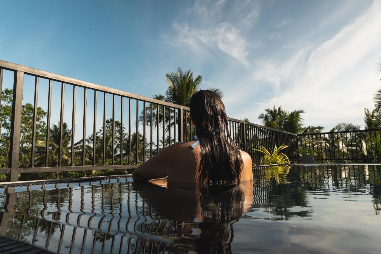 The Atrium Hiriketiya Hotell Dikwella Eksteriør bilde